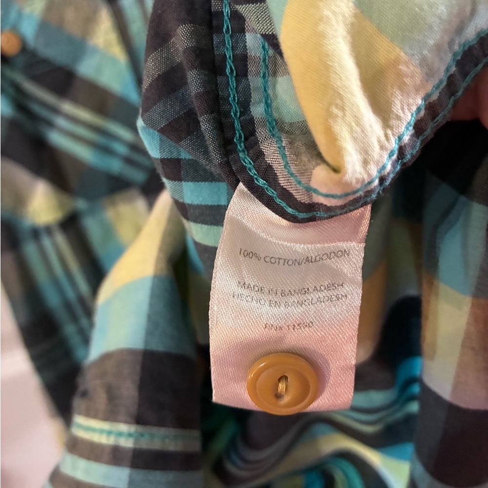 Men’s XL Plaid Button Up Shirt - Picture 4 of 5